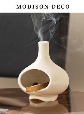 简约陶瓷圣木架烛台香薰台摆件