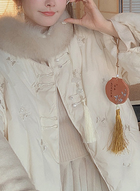 枝间绘雪新中式90白鸭绒珠绣刺绣羽绒服外套女白色狐狸毛领秋冬女