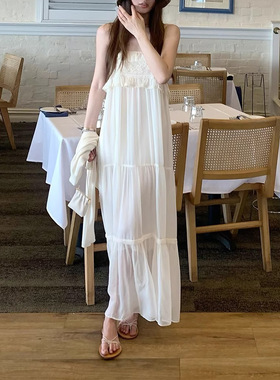 Lace薄雾月光_挚爱法蕾 朦胧仙气花边领口吊带裙白色连衣裙女轻奢