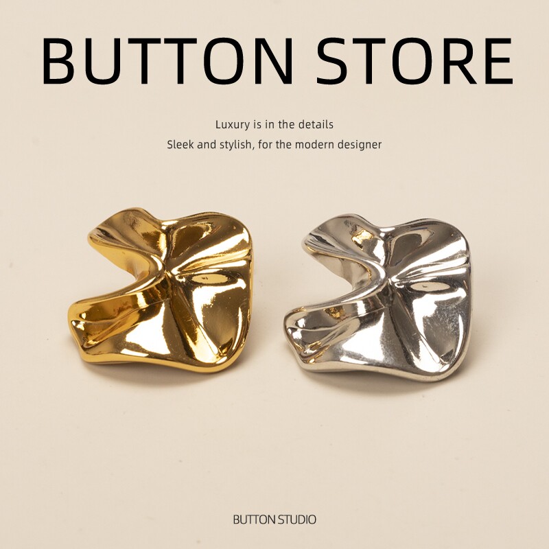 彩色浅绿色上衣纽扣扣子可爱藕