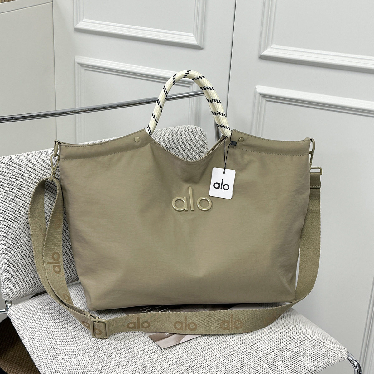 ALOYOAG跨境新款瑜伽包时尚通勤单肩韩版手提包斜挎包托特包揉纹