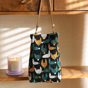 .放手机和钥匙的小包小钱包帆布布艺手工日式拉链装零钱包手拿ins