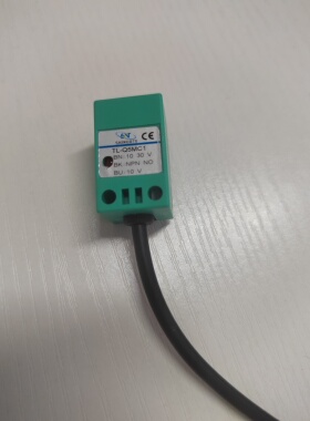 现货 正品小方形传感器接近开关 AZ17M05ZNK ZPK 08PNK ZPK60 ZNK