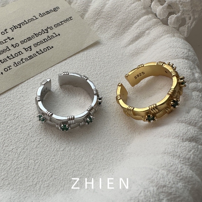 小众设计镶钻绿钻戒指S925纯银