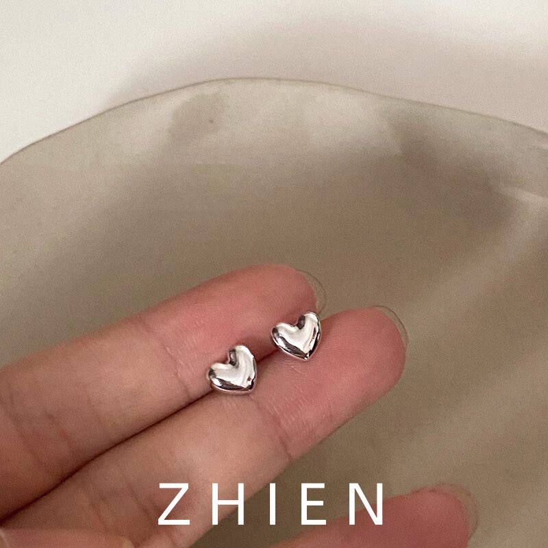 S925银爱心耳钉女小众高级感简约
