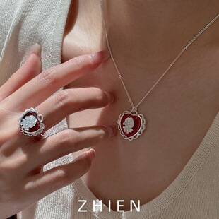 【卡梅奥】S925纯银复古红色爱心浮雕玫瑰花项链女中古风银饰套装