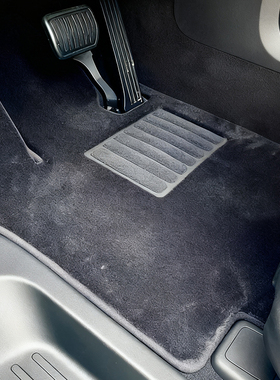 适用于理想mega专车专用汽车羊毛脚垫商务车中排后排主驾驶地毯式