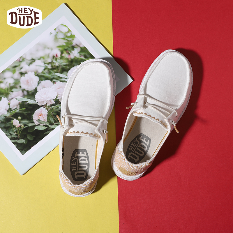 都德春夏舒适透气一脚蹬小白鞋女