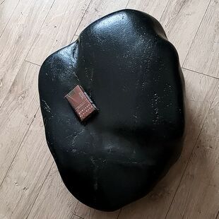 150斤重和田玉黑青玉籽料原石 黑羊脂一细纯黑大块籽料玉摆件收藏