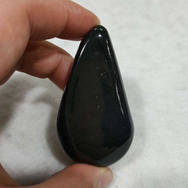 黑青玉塔青黑羊脂籽料原石吊坠