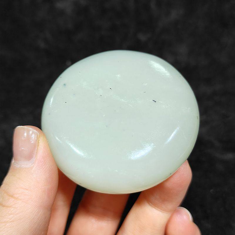 132克和田玉白玉手镯芯原石 新疆白玉细润镯芯料好肉牌子雕刻料