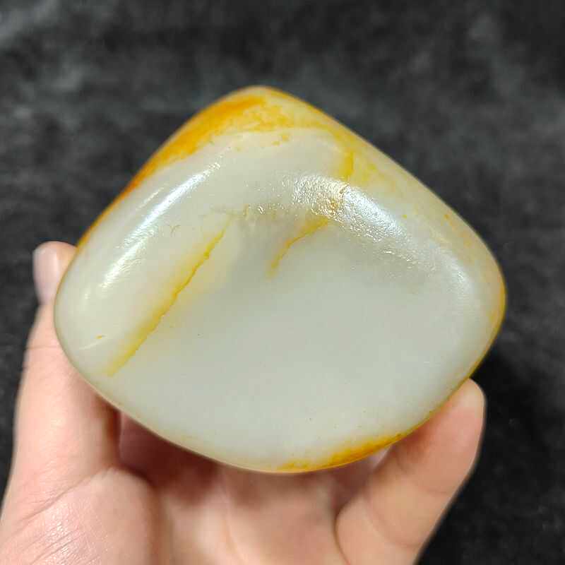 603克洒金皮白玉籽料原石 新疆玉龙河籽玉天然白玉籽料把件雕刻料