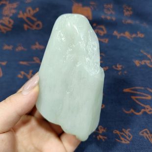 180克和田玉青白玉山流水原石 于田山流水一细油润手把件雕刻料