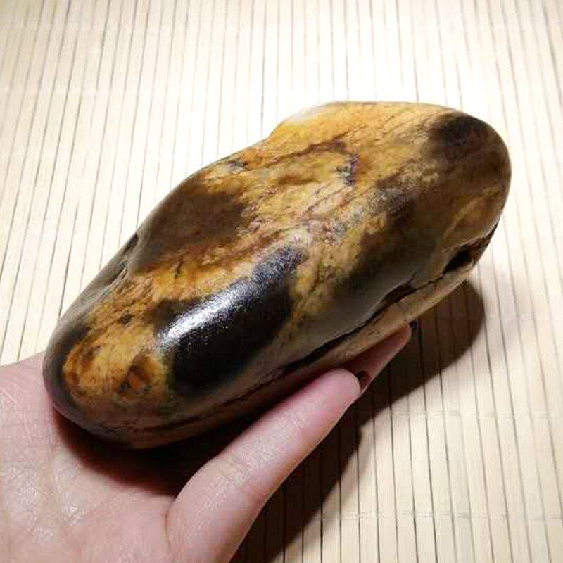 338克 新疆和田玉天然黄沁籽料原石 金包银石包玉独籽原料手把件