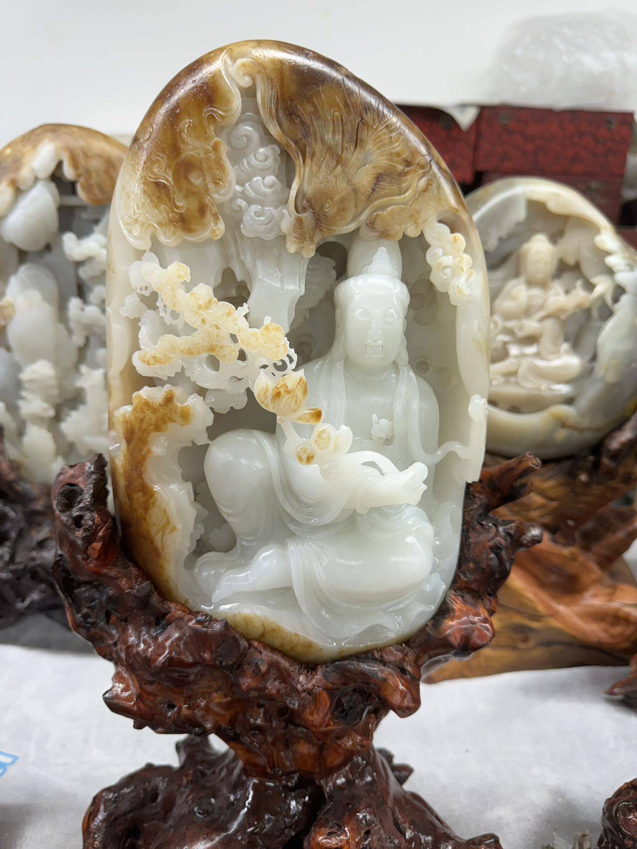 和田玉羊脂白玉籽料雕件收藏级高货白玉珍品观音摆件中国台湾直发