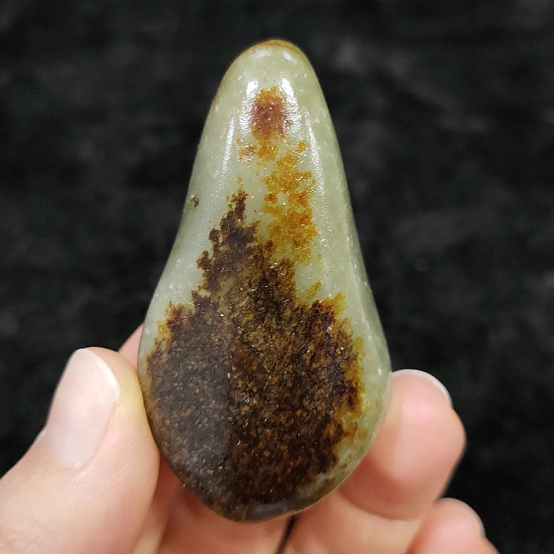青白玉真皮天然玉石吊坠挂件料