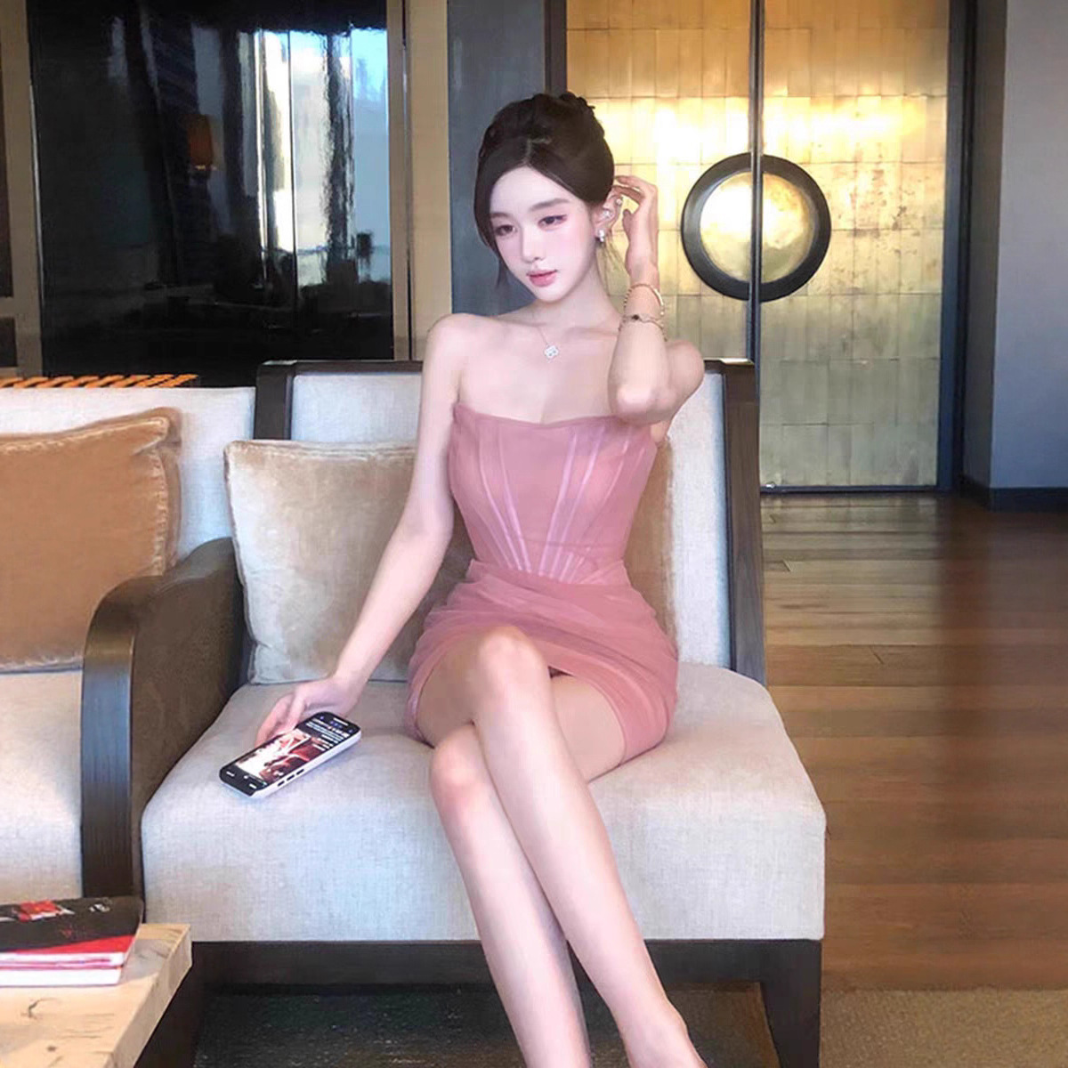 TZ6823名媛风网纱鱼骨露肩抹胸连衣裙女夏甜欲千金气质显白包臀裙