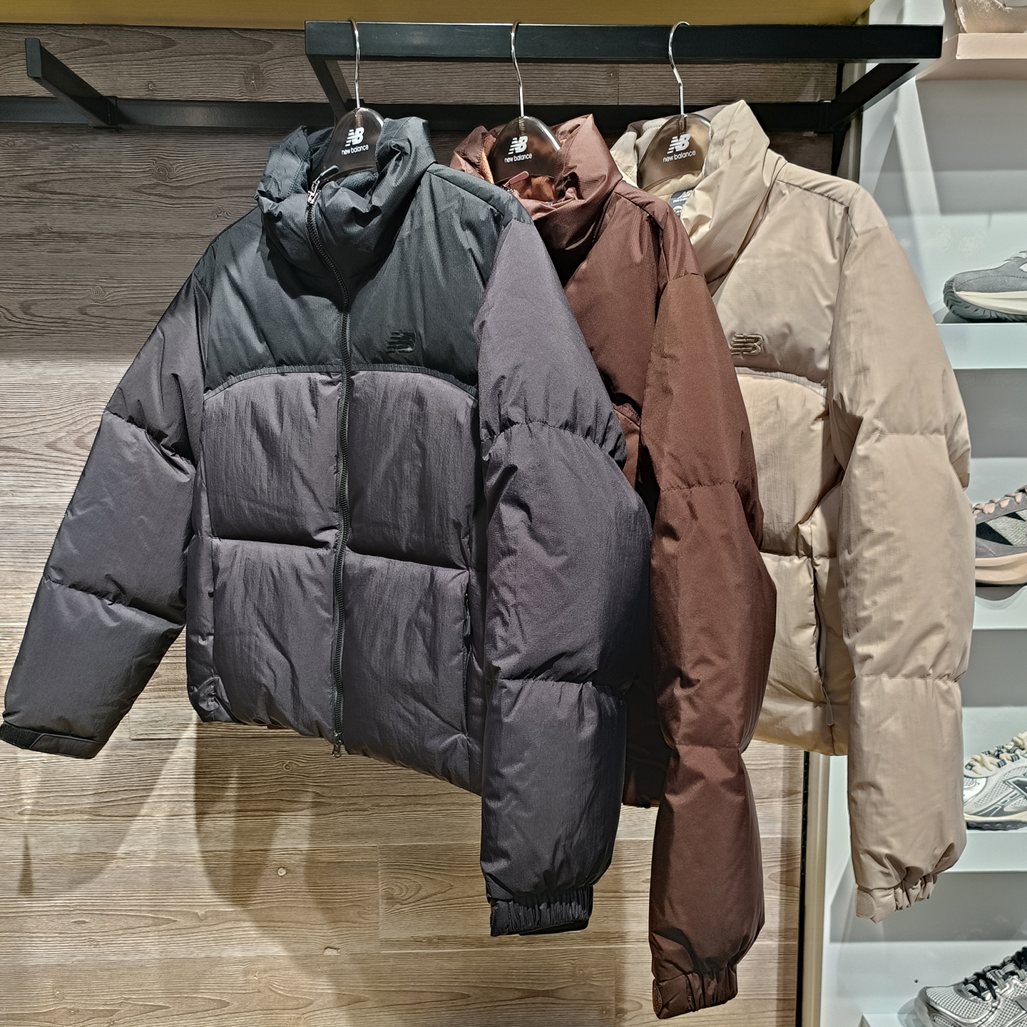 NB女子休闲时尚短款羽绒服外套