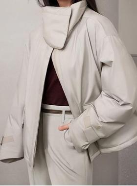 New Balance Grey女子立领鹅绒保暖羽绒服高圆圆运动外套NPE48012