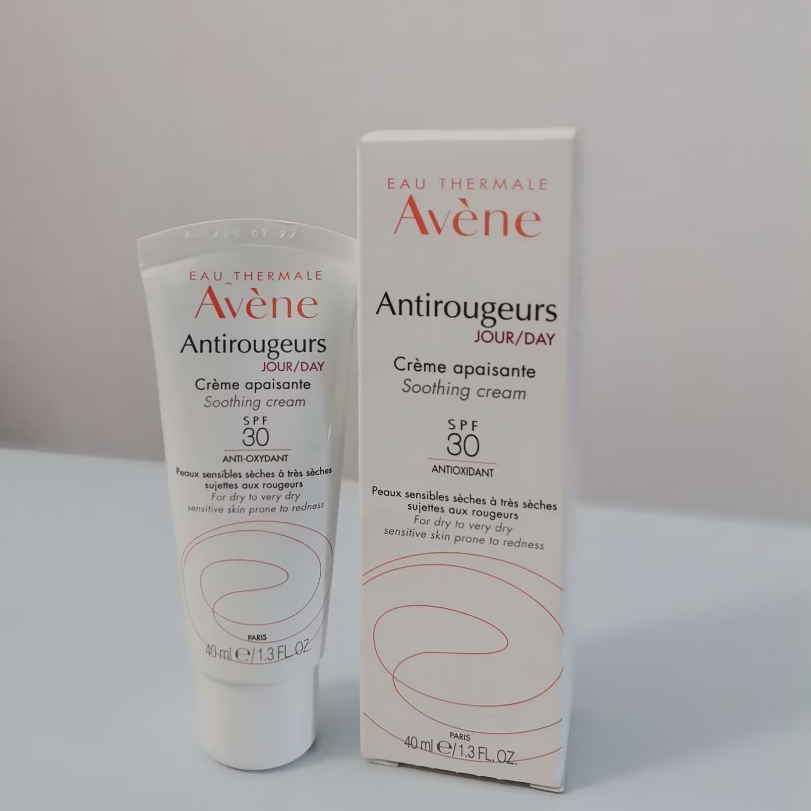 雅漾防晒面霜spf30 日间隔离乳霜40ml 修红复保湿泛红敏肌妆前乳