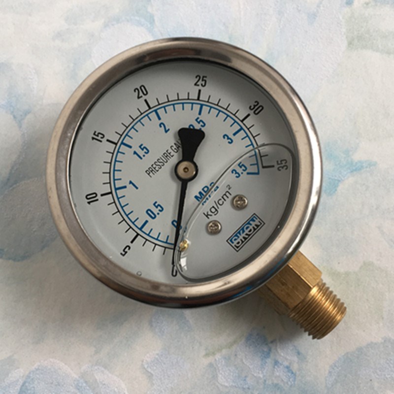 SKON径向油压表0-3.5mpa充油耐震压力表0-35kg直立式防震表500psi