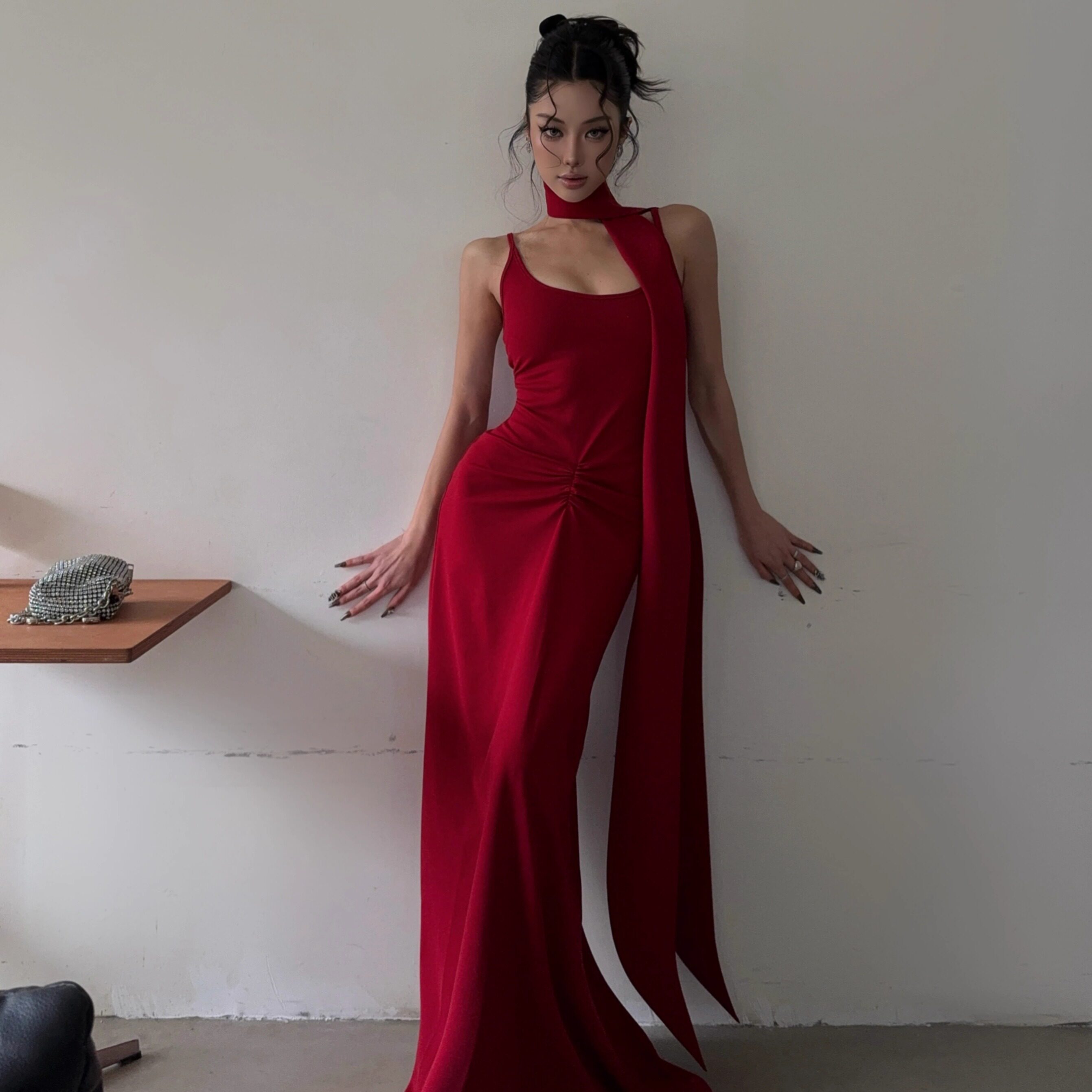 收腰连衣裙高级感吊带长裙