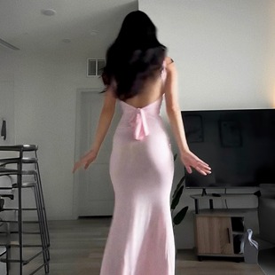 现HunterGirl法式露背绑带性感甜美连衣裙高级气质长裙礼服显瘦