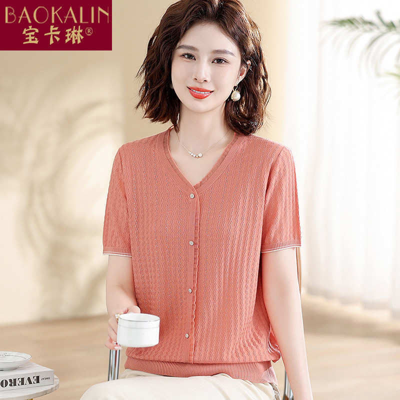 年轻妈妈夏装桑蚕丝短袖体恤中老年女装V领上衣气质50岁中年妇女