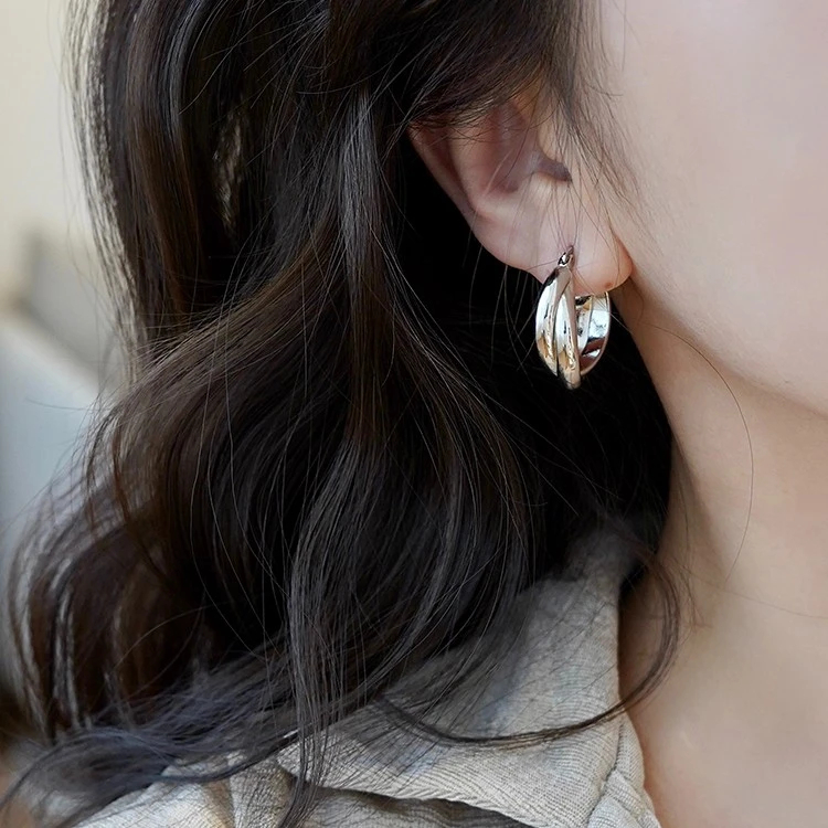 金颜法式素圈圈圈耳环2024新款