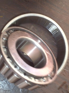 哈尔滨轴承30303轴承30304轴承30305轴承30306 30307 30308