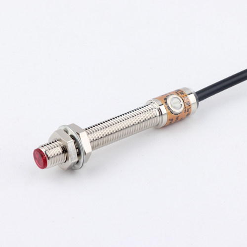 M8光电开关红外线漫反射可见光传感器微小型可调感应器E3HT-DS3E1