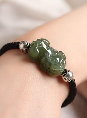 带证书和田玉招财貔恘情