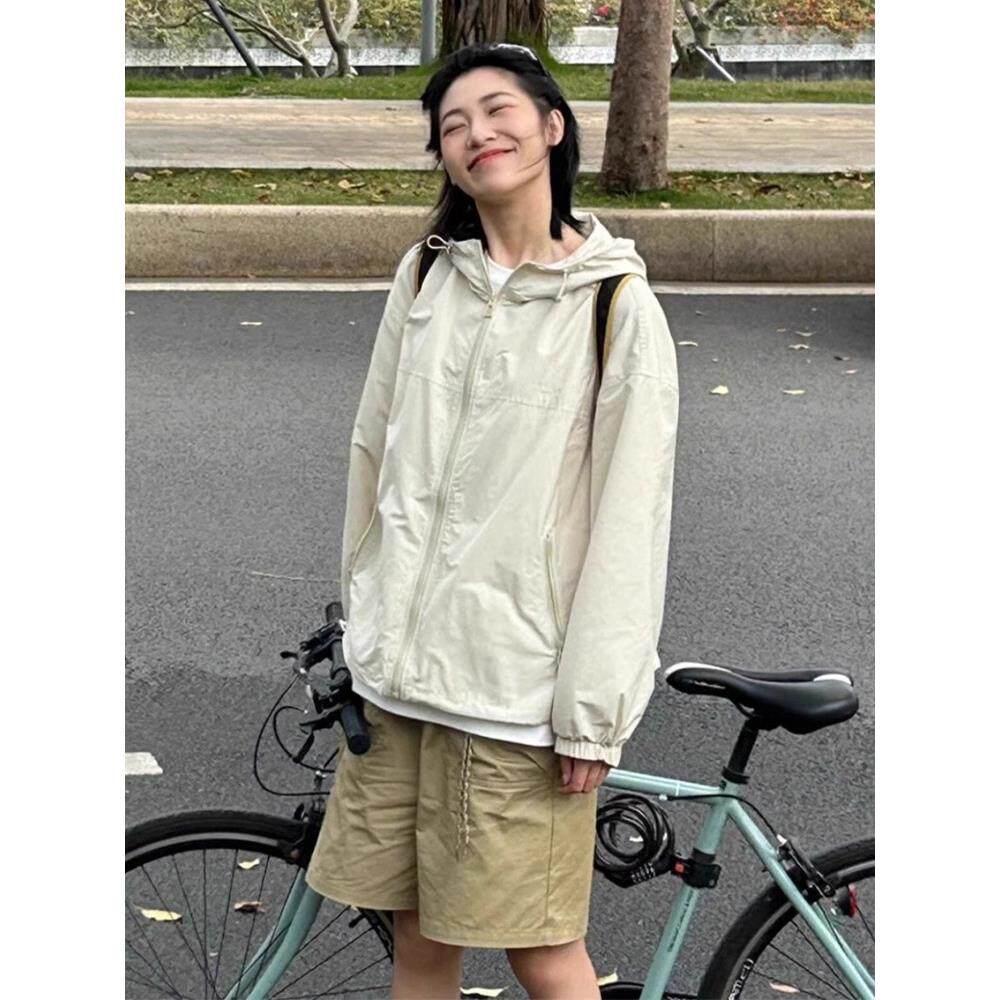 双11跨店满减满200-30白色连帽防晒衣女装小个子户外骑行透气外套