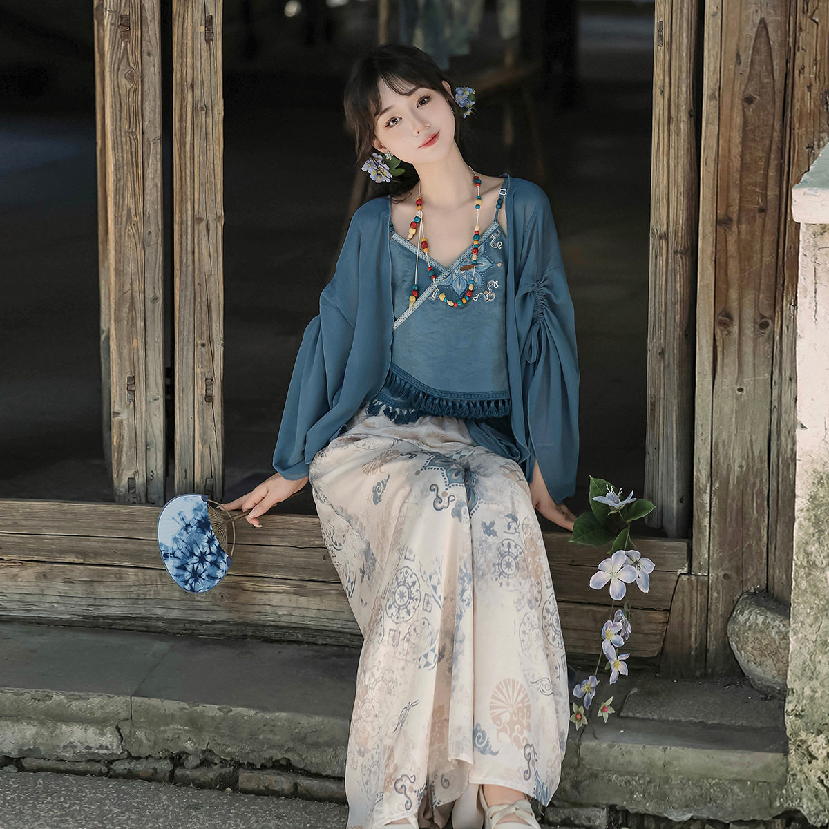 原创浅山藏汉服女中国风汉元素项链外披吊带裤子套装薄款汉服套装