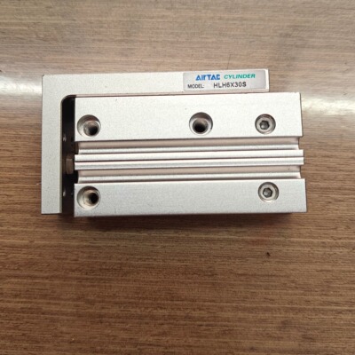 亚德客双动铝制磁性气缸可定制