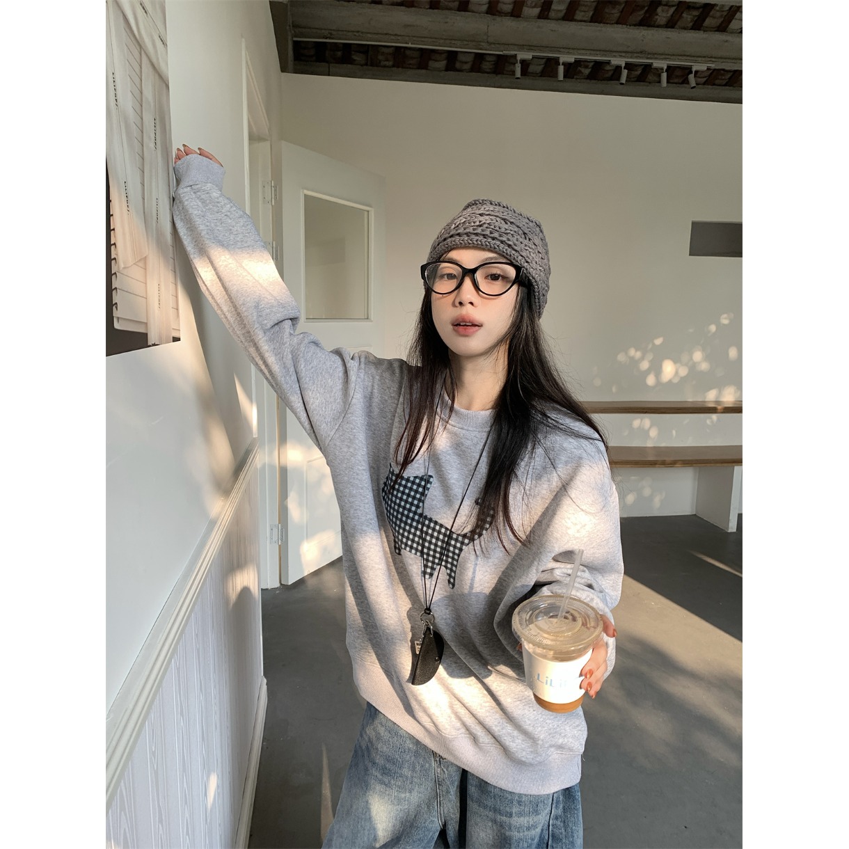 秋冬格子猫咪印花宽松加绒卫衣