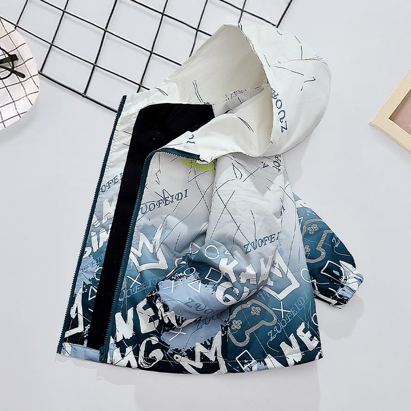 儿童冲锋衣一体绒户外男童宝宝防风小男孩外套中大童加绒登山服潮