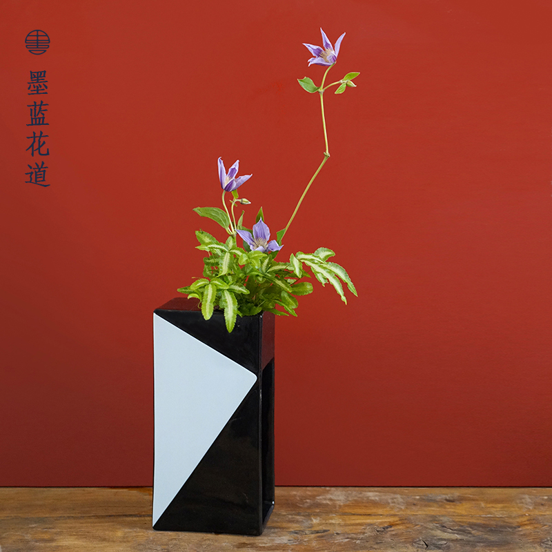日式池坊花道插花花器自由花生花立花多面插花器皿陶瓷黑白几何 日式池坊花道插花花器自由花生花立花多面插花器皿陶瓷黑白几何