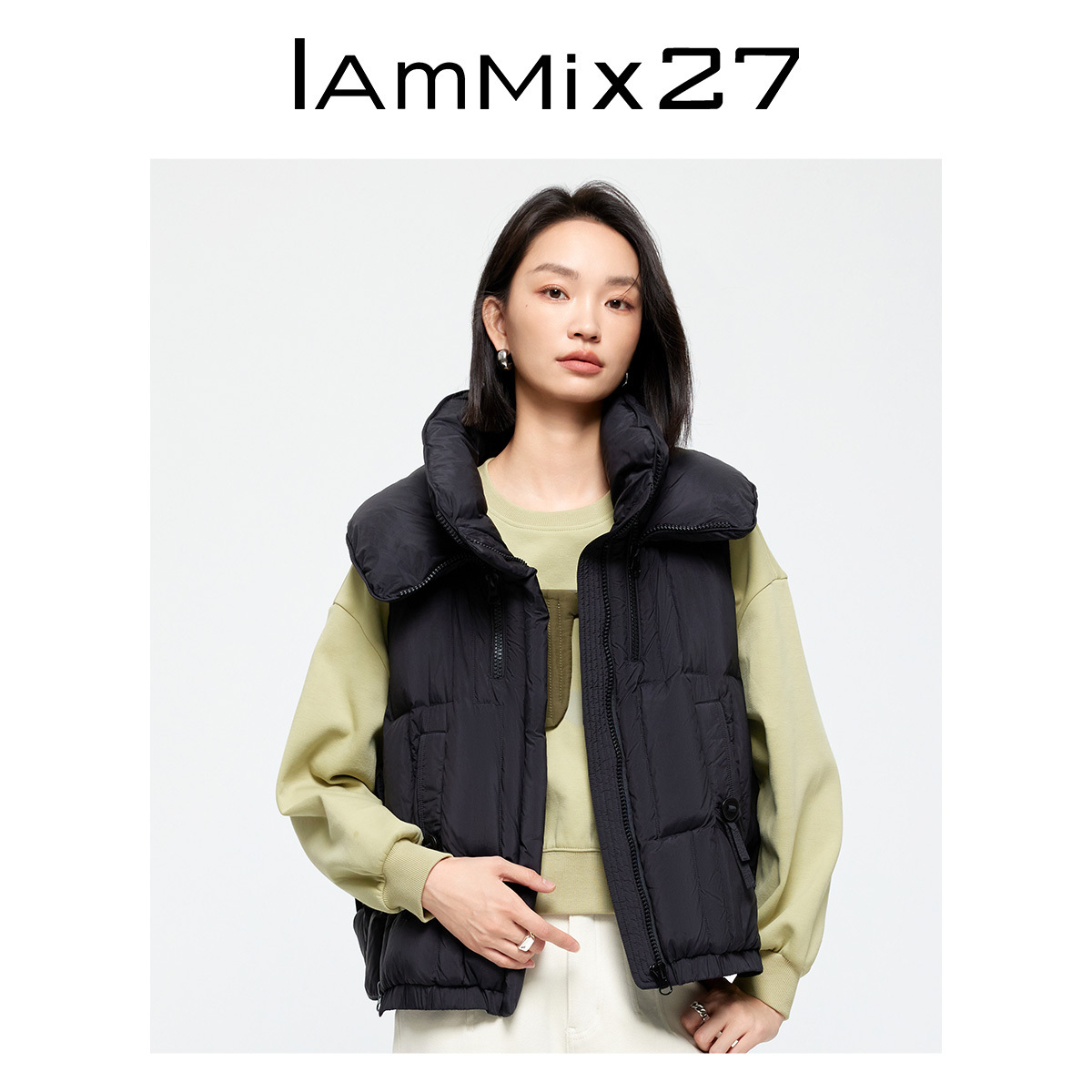 IAmMIX27冬季羽绒马甲女短款休闲外穿双层领轻暖白鸭绒背心女外套