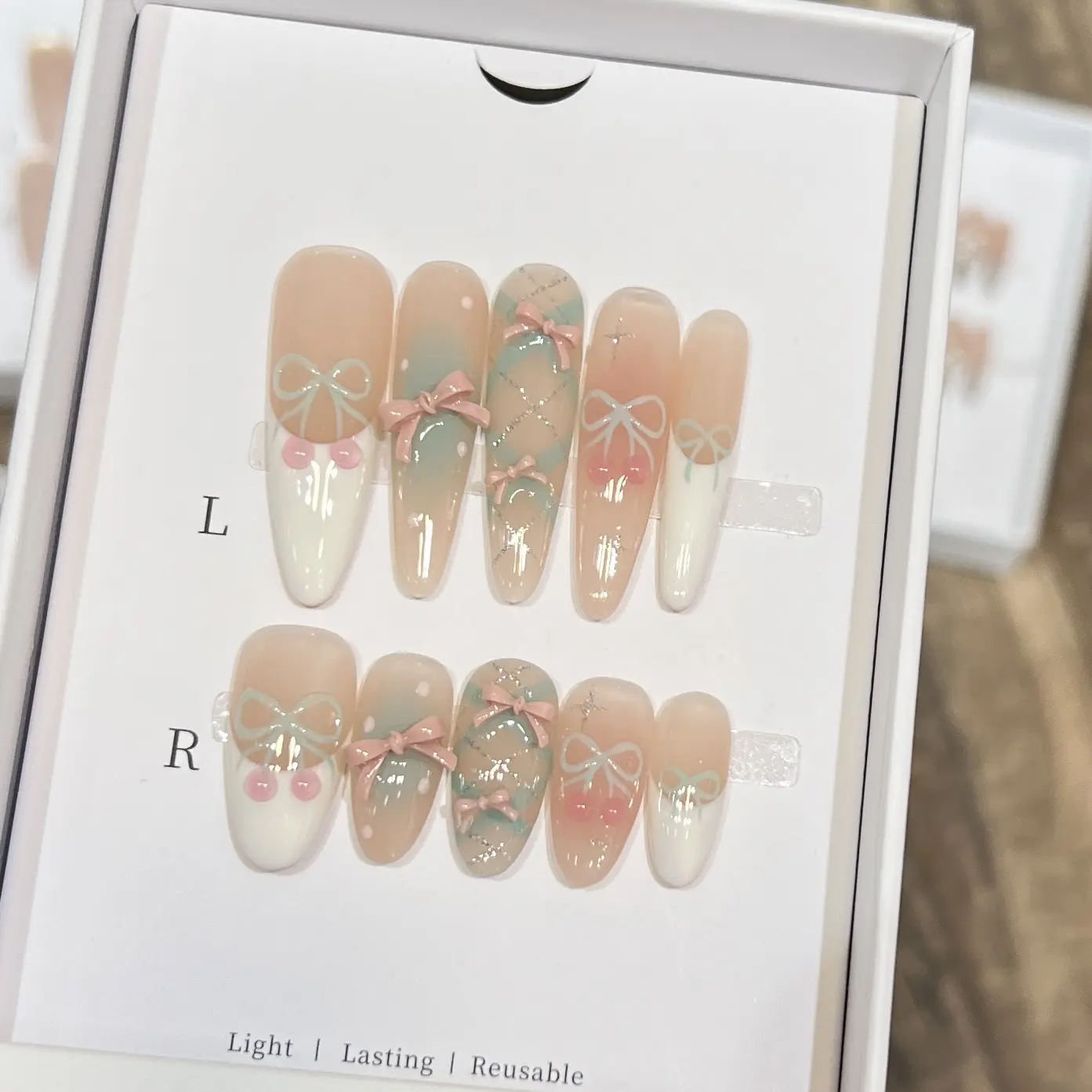 黛瑞森 【樱桃汽水】手工穿戴甲手绘美甲蝴蝶结裸色美甲片法式甲