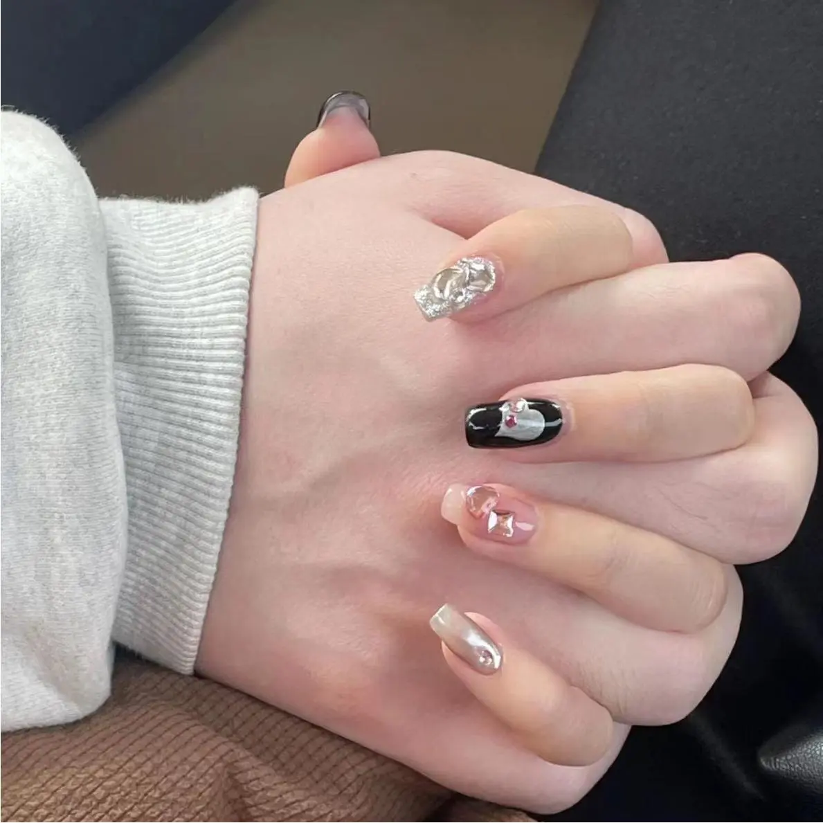 纯手工美甲穿戴甲假指甲贴片美甲成品日式可爱爆闪轻奢闪钻小红书