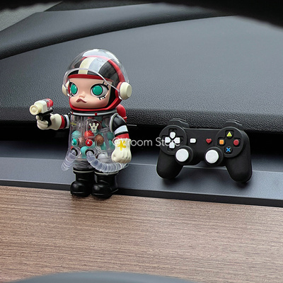 正版泡泡玛特MEGA MOLLY车载香薰出风口装饰摆件特斯拉礼物潮个性