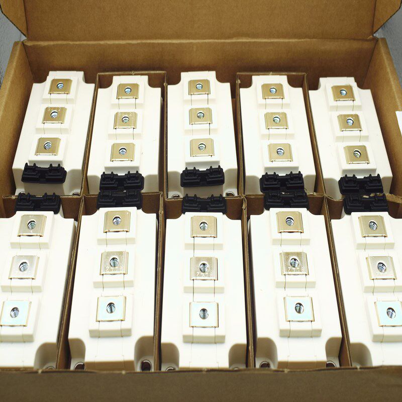 原装正品100 FF200R12KS4 FF300R12KE4 FF400R12KT3 FF450R12KT4