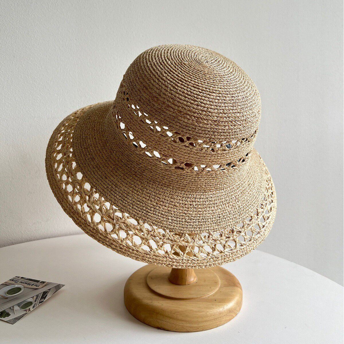 拉菲草手工编织平顶草帽子女夏2025新款法式优雅镂空礼帽防晒