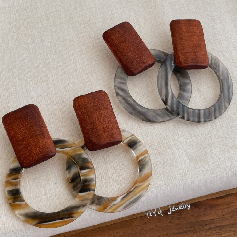 法式复古港风夸张木质黑灰晕染圆环耳环女时尚气质高级感耳钉耳饰,饰品/流行首饰/时尚饰品新,耳环,淘宝优惠券,粉丝福利购,淘宝优惠卷