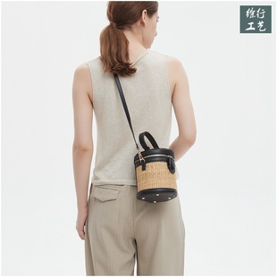 草编包ins风新款圆桶拉链欧美夏黄草手工编织篮竹藤编手提斜跨包