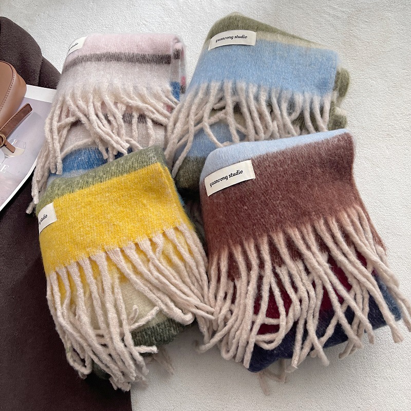 芝士奶黄毛绒围巾女秋冬新款韩版彩虹仿羊绒披肩保暖加厚学生围脖