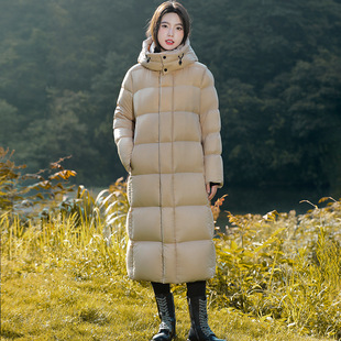 安心95白鹅绒羽绒服女新款宽松超厚长款冬季外套保暖连帽通勤风