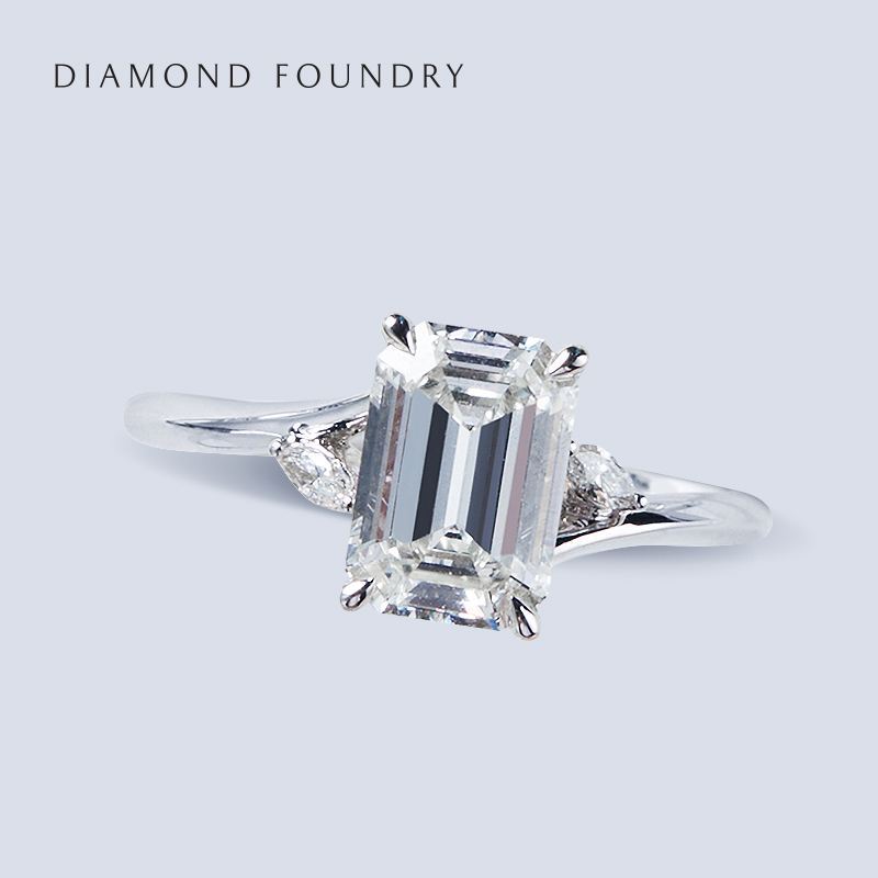 DIAMONDFOUNDRY培育浪漫祖母绿