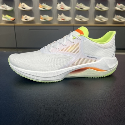 李宁超轻20男子轻质跑鞋透气